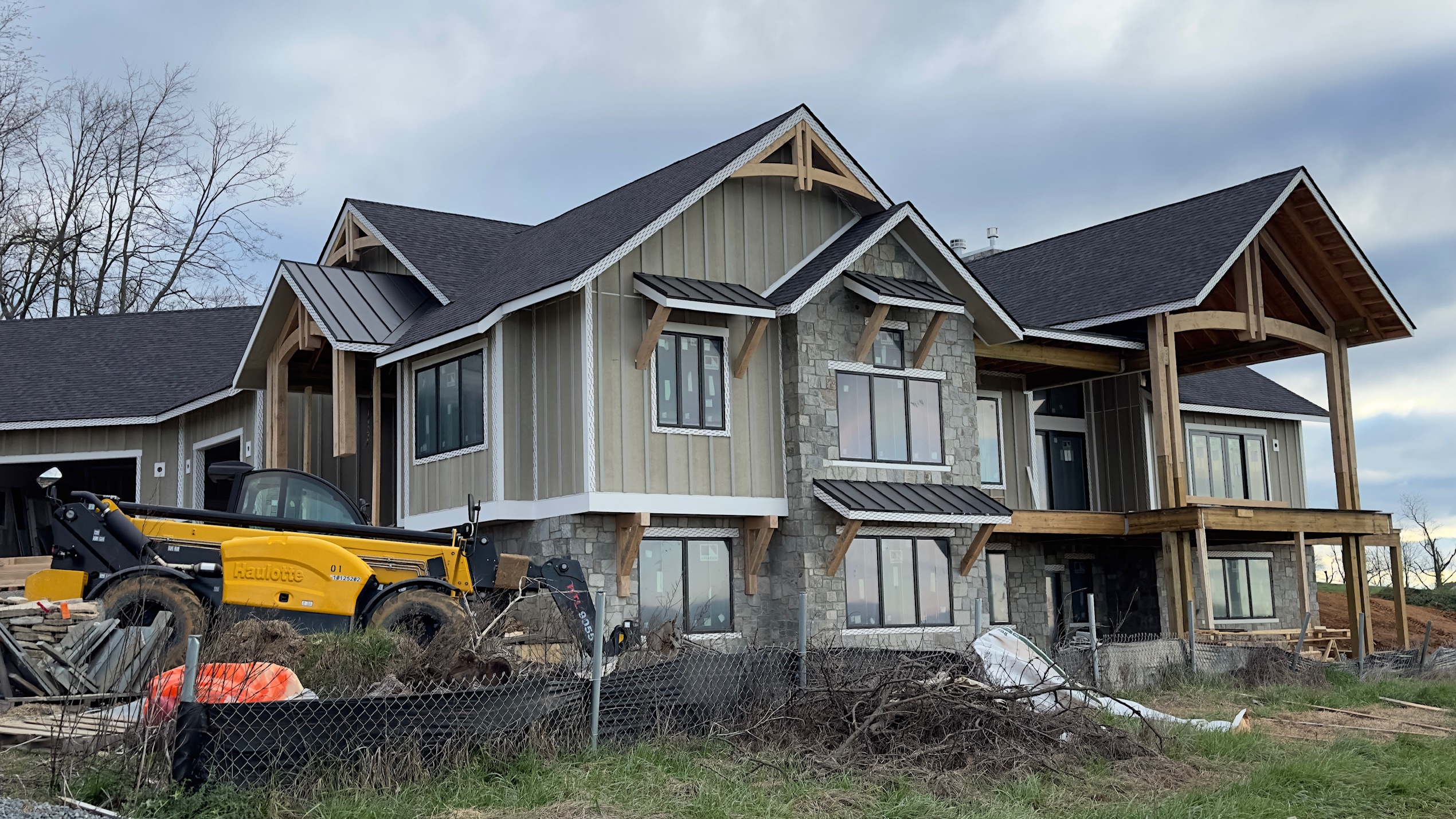 Timber Frame Great Room Accents — photo 5