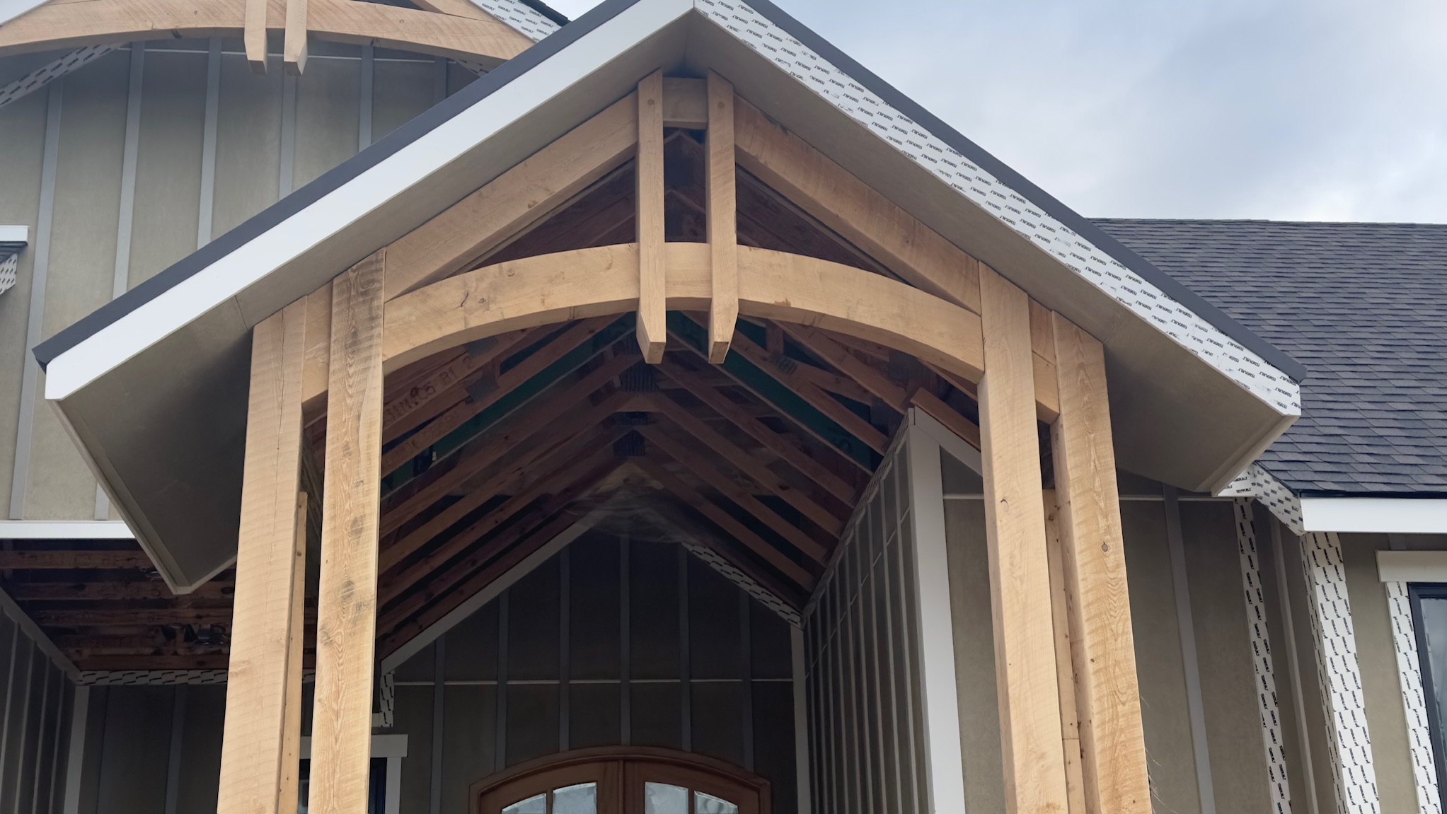 Timber Frame Great Room Accents — photo 7
