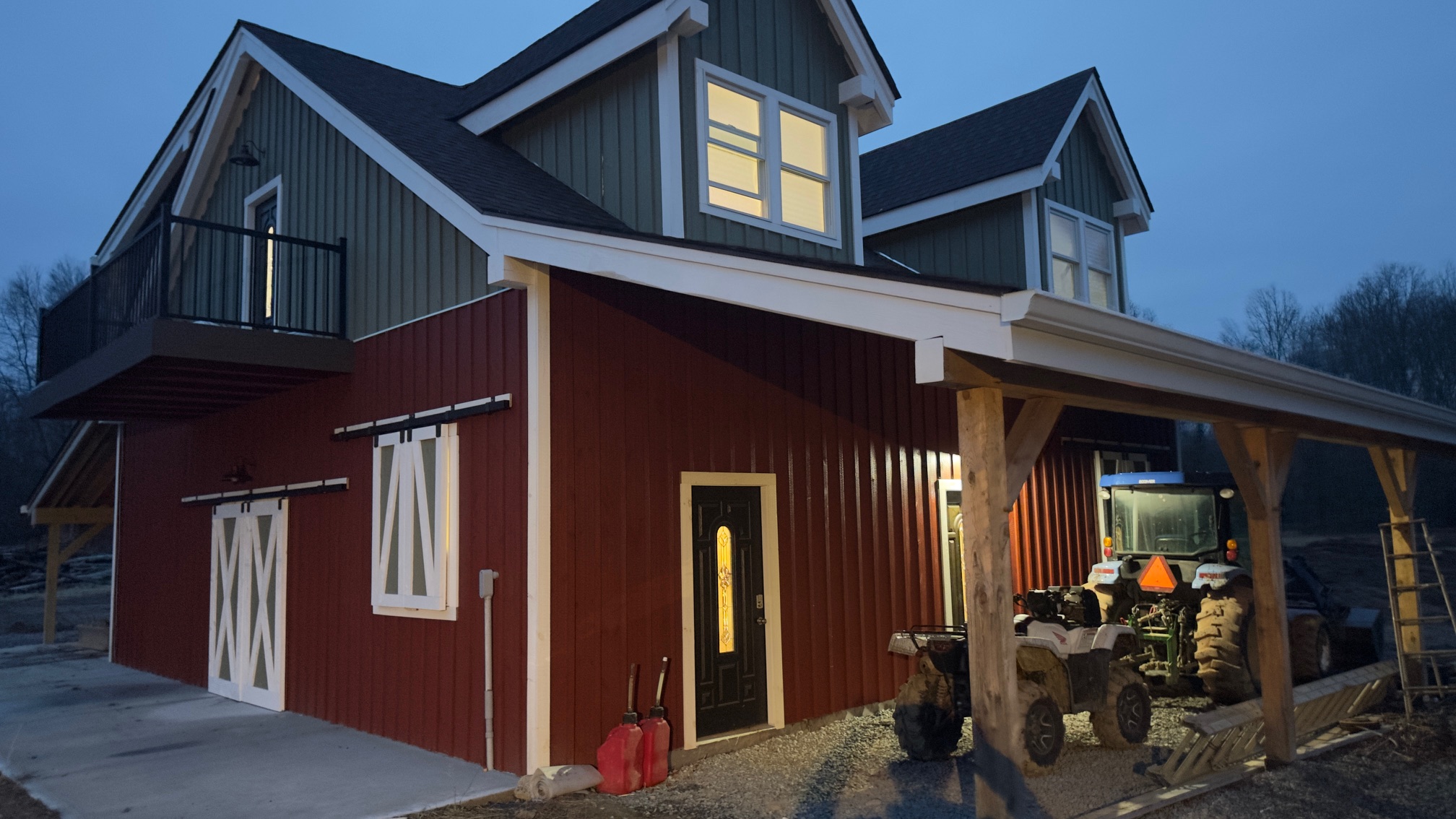 36×36 Timber frame barn with loft — photo 8