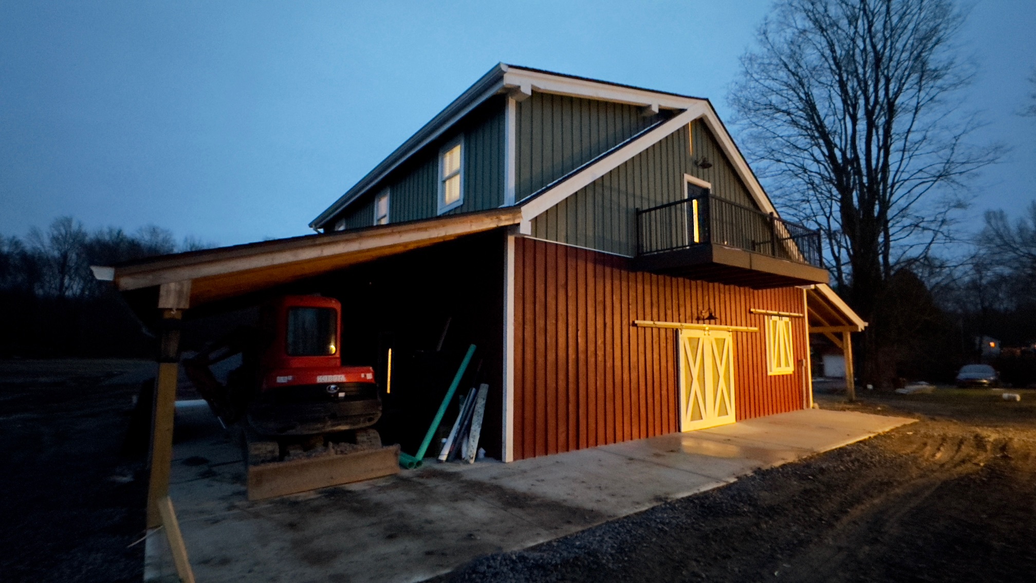 36×36 Timber frame barn with loft — photo 9